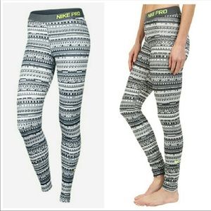 NIKE PRO HYPERWARM PRINTED LEGGINGS
